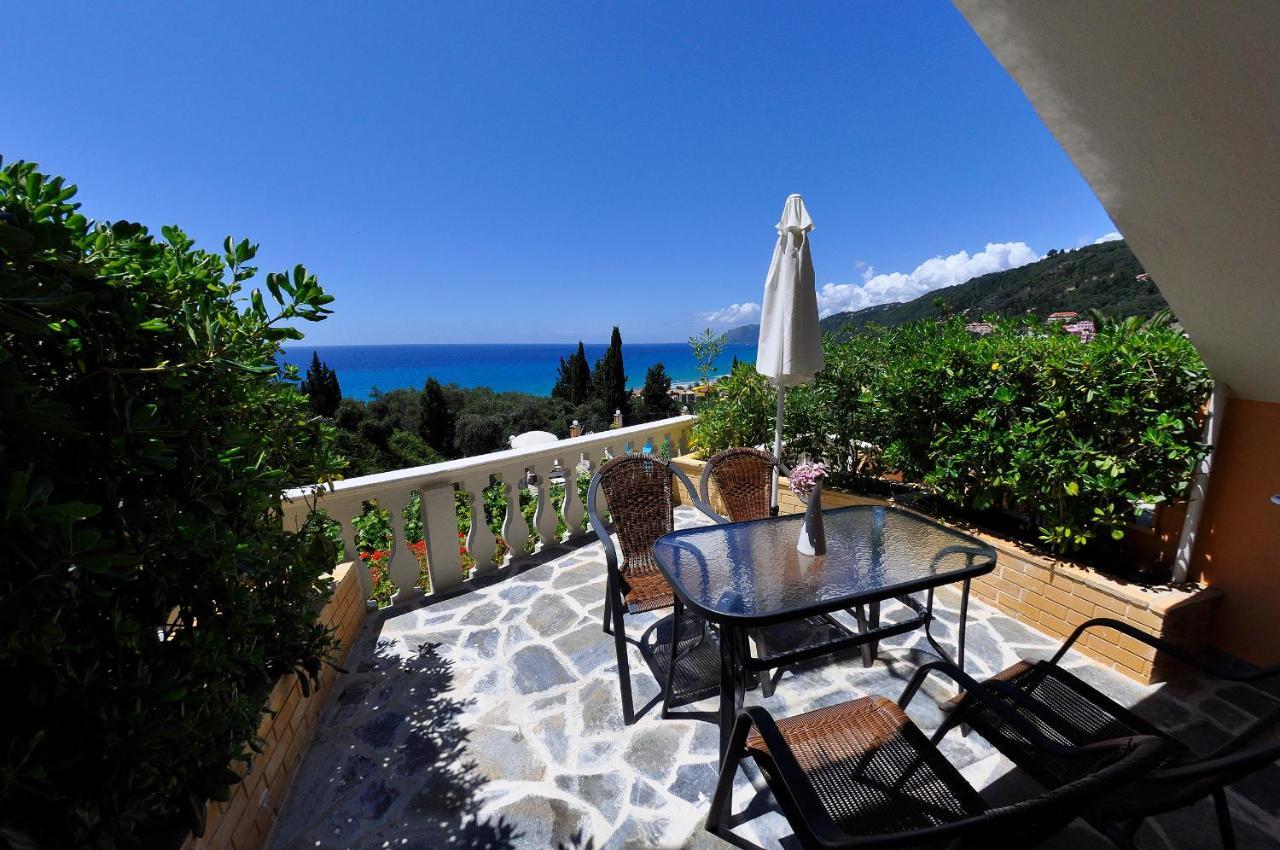Dina'S Paradise Agios Gordios  Ngoại thất bức ảnh