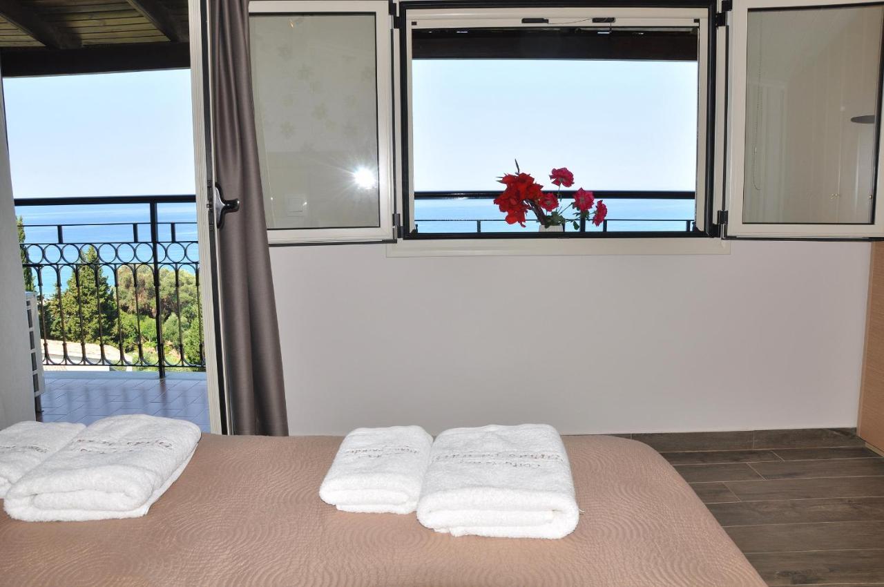 Dina'S Paradise Agios Gordios  Ngoại thất bức ảnh