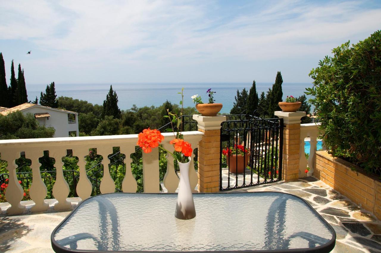 Dina'S Paradise Agios Gordios  Ngoại thất bức ảnh