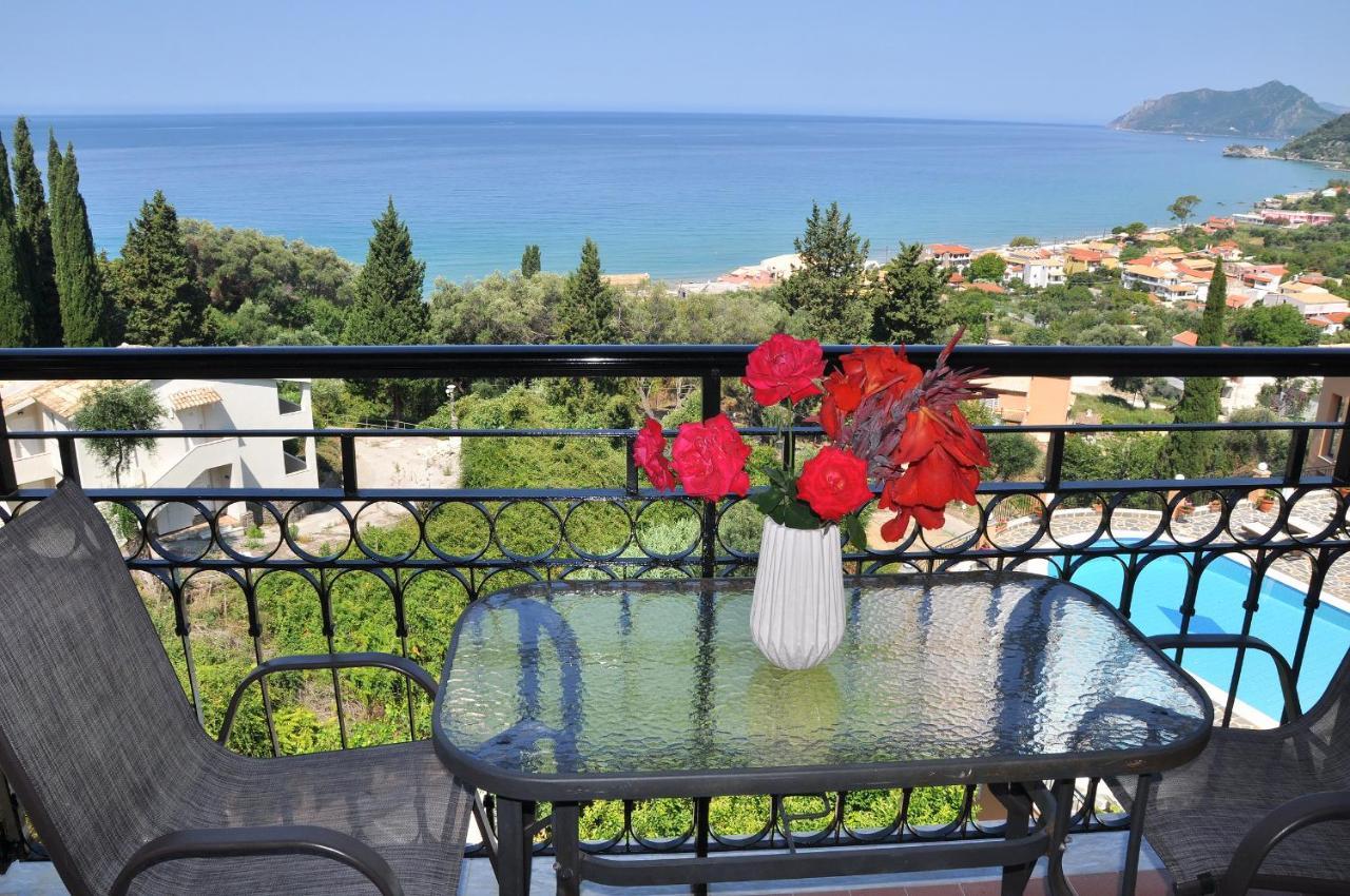 Dina'S Paradise Agios Gordios  Ngoại thất bức ảnh